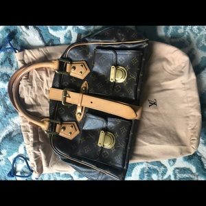 Auth LOUIS VUITTON Manhattan GM Monogram Handbag